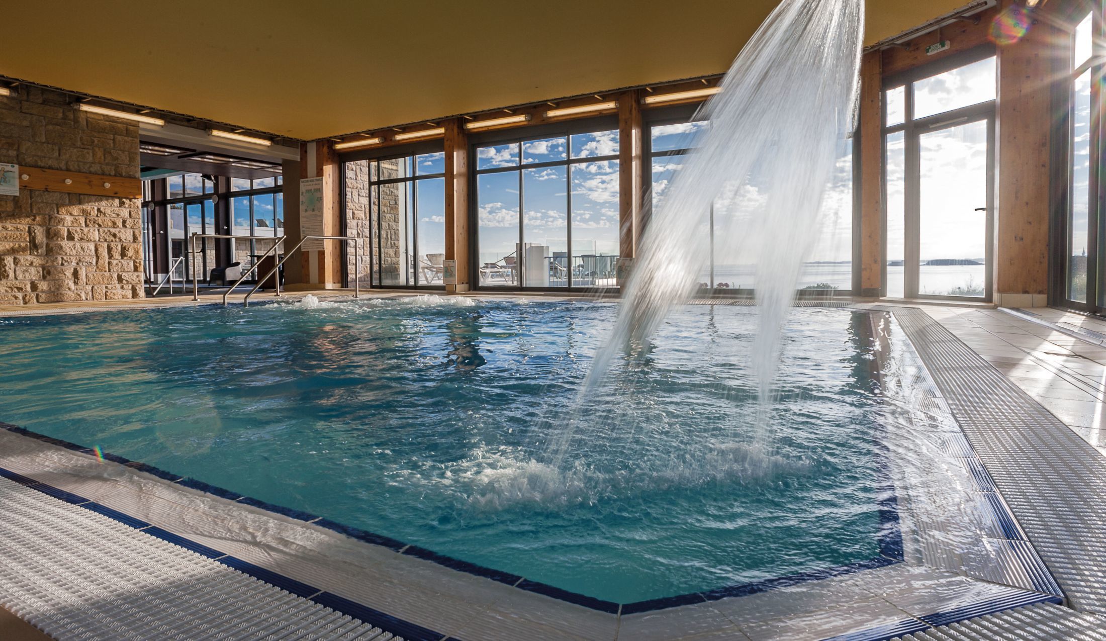 Emeria Dinard Hôtel Thalasso & Spa - Piscine